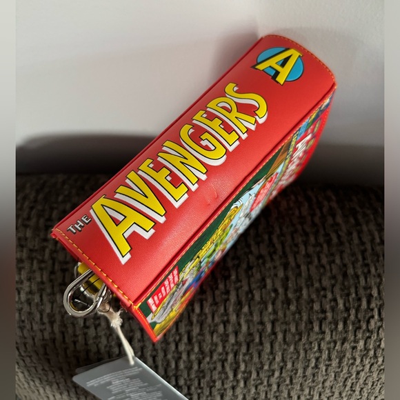 Disney Parks Avengers Marvel Comic Book Loungefly Crossbody! - Picture 5 of 7